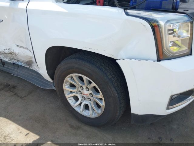 1GKS1GKC5KR394992 GMC Yukon Xl Slt