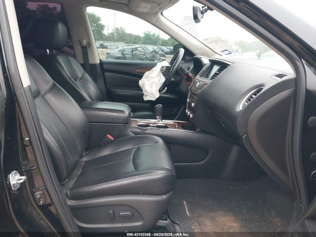Nissan Pathfinder 2017 5N1DR2MN9HC604533 Image 5