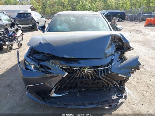 58ADA1C19SU055619 Lexus ES 300H
