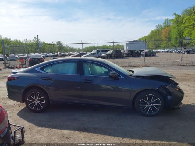 58ADA1C19SU055619 Lexus ES 300H