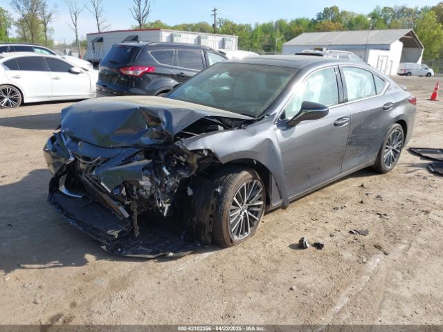 58ADA1C19SU055619 Lexus ES 300H