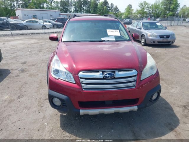 4S4BRCNC7E3311039 Subaru Outback 2.5i Limited