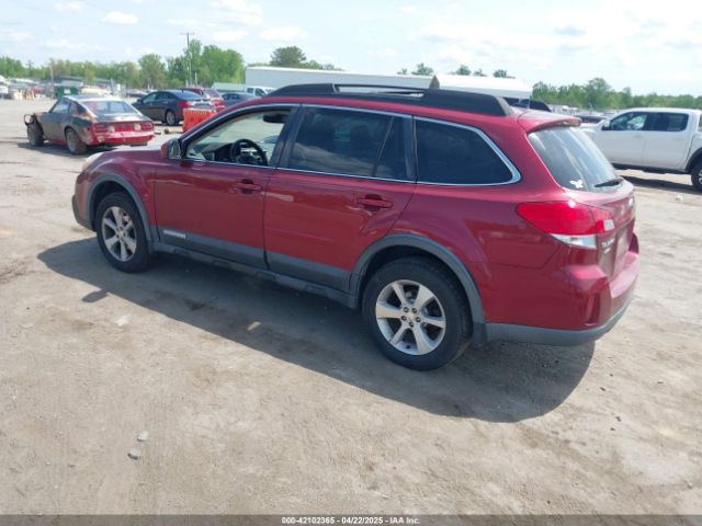 4S4BRCNC7E3311039 Subaru Outback 2.5i Limited