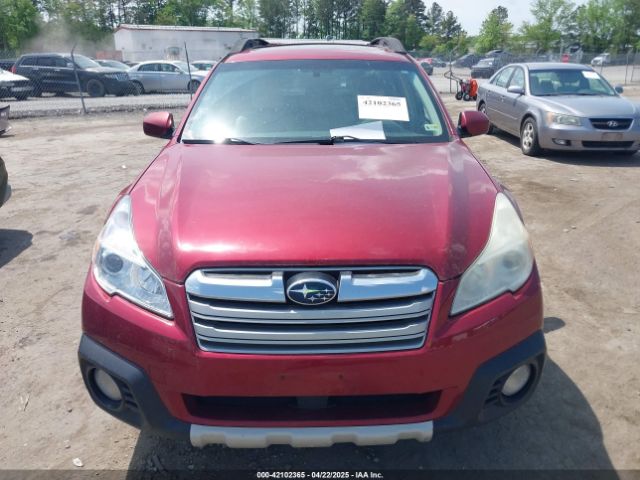 4S4BRCNC7E3311039 Subaru Outback 2.5i Limited