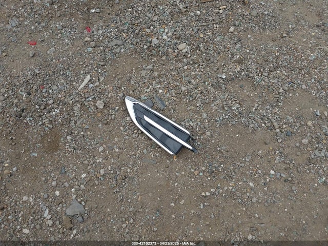1FMCU9J9XHUD76420 Ford Escape Titanium