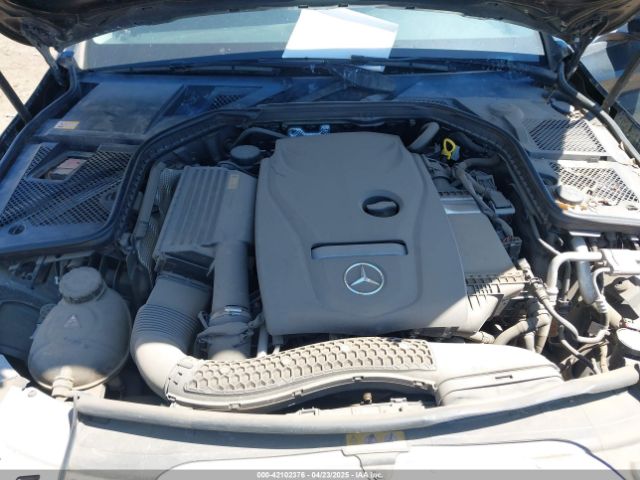 55SWF4JB4FU067354 Mercedes-Benz C 300 Luxury/sport
