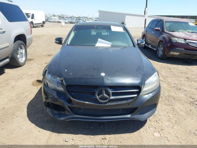 55SWF4JB4FU067354 Mercedes-Benz C 300 Luxury/sport