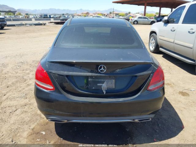 55SWF4JB4FU067354 Mercedes-Benz C 300 Luxury/sport