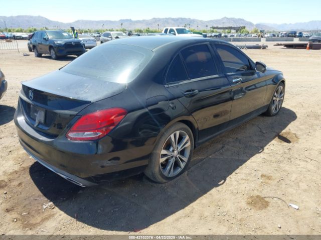 55SWF4JB4FU067354 Mercedes-Benz C 300 Luxury/sport