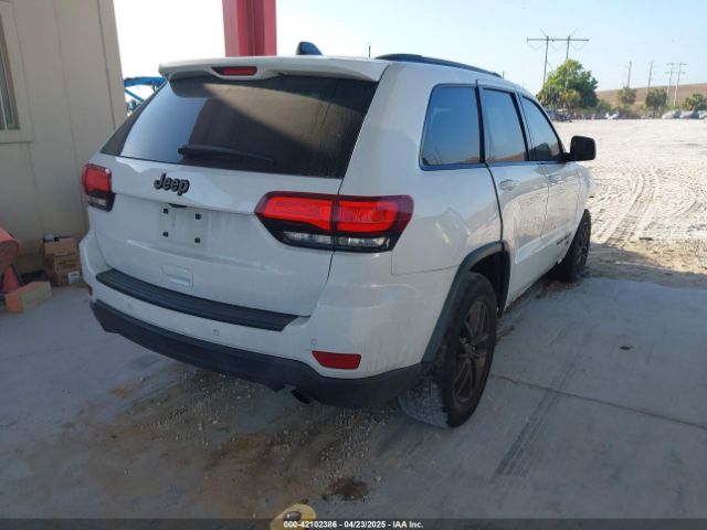 1C4RJEAG1HC669322 Jeep Grand Cherokee 75th Anniversary Edition 4x2