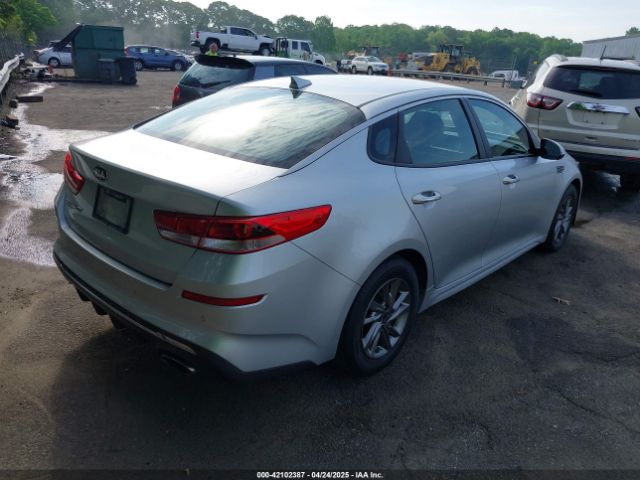 5XXGT4L32KG354557 KIA Optima Lx
