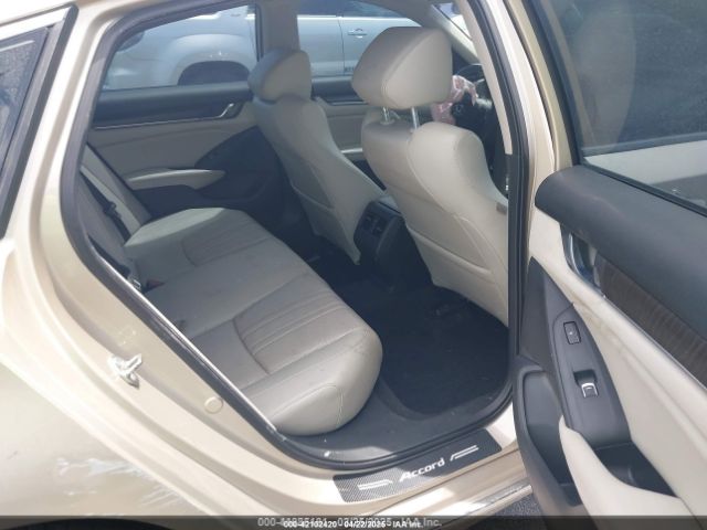 1HGCV2F92JA032736 Honda Accord Touring 2.0t
