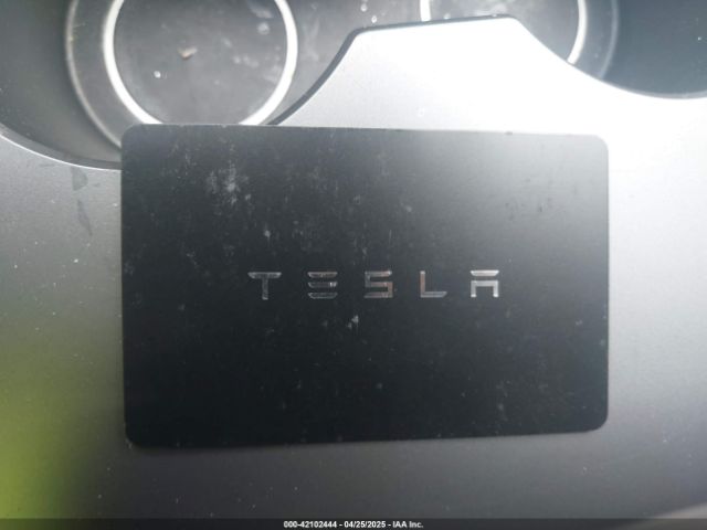 2024 TESLA MODEL Y 7SAYGAEE8RF178443 Photo 10