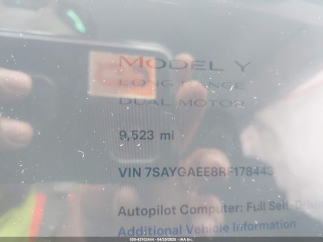 2024 TESLA MODEL Y 7SAYGAEE8RF178443 Photo 6
