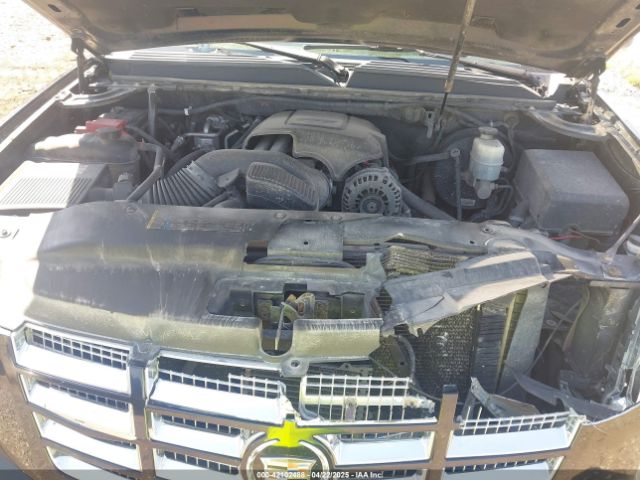 2010 CADILLAC ESCALADE ESV 1GYUKJEF7AR171835 Photo 9