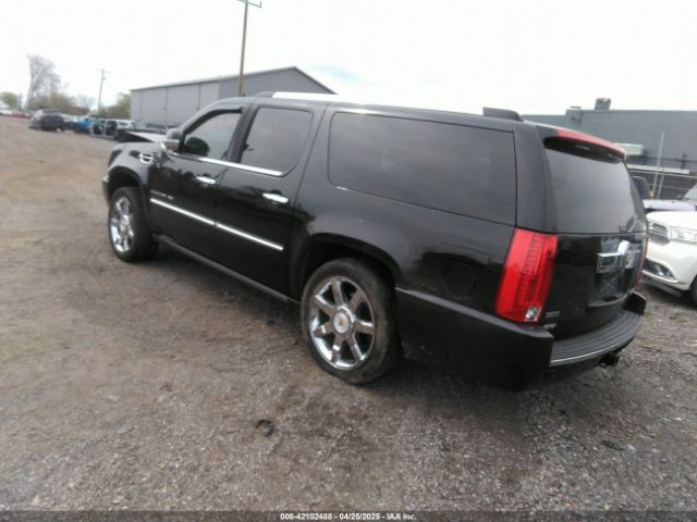 2010 CADILLAC ESCALADE ESV 1GYUKJEF7AR171835 Photo 2