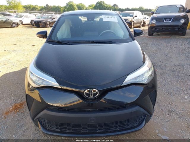 JTNKHMBX6L1085990 Toyota C-HR XLE