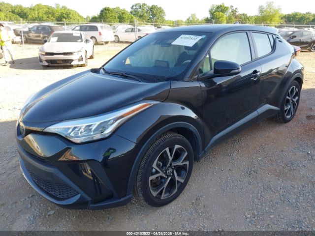JTNKHMBX6L1085990 Toyota C-HR XLE