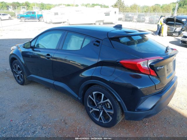 JTNKHMBX6L1085990 Toyota C-HR XLE