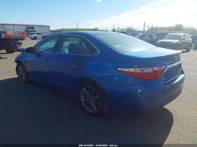 4T1BF1FKXHU697330 Toyota CAMRY SE