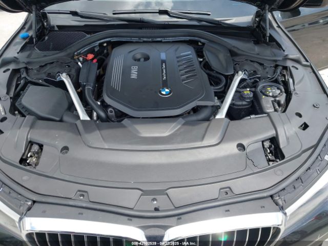 WBA7E2C59KB454335 BMW 740I