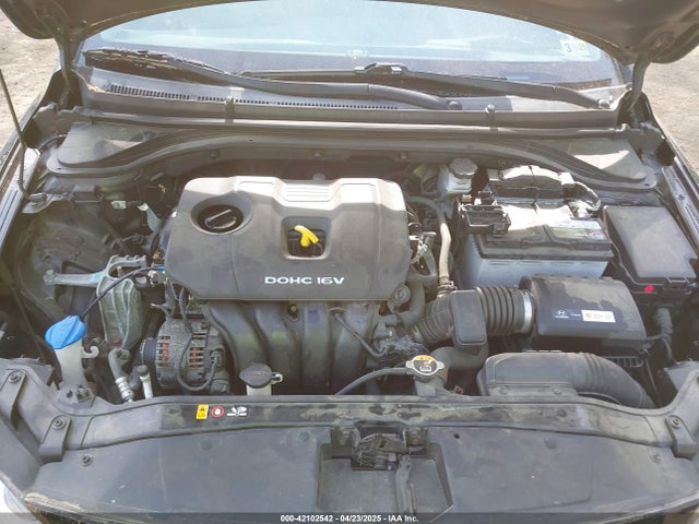 5NPD84LF0HH061056 Hyundai ELANTRA SE