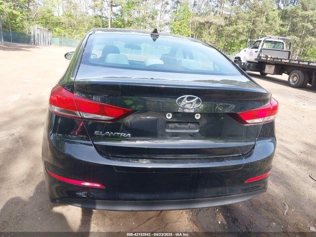 5NPD84LF0HH061056 Hyundai ELANTRA SE