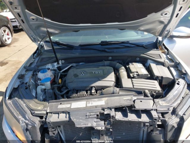 1VWAT7A31GC056435 Volkswagen Passat 1.8t S