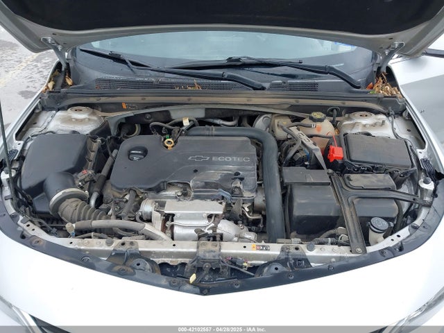 1G1ZD5ST9JF148638 Chevrolet MALIBU LT