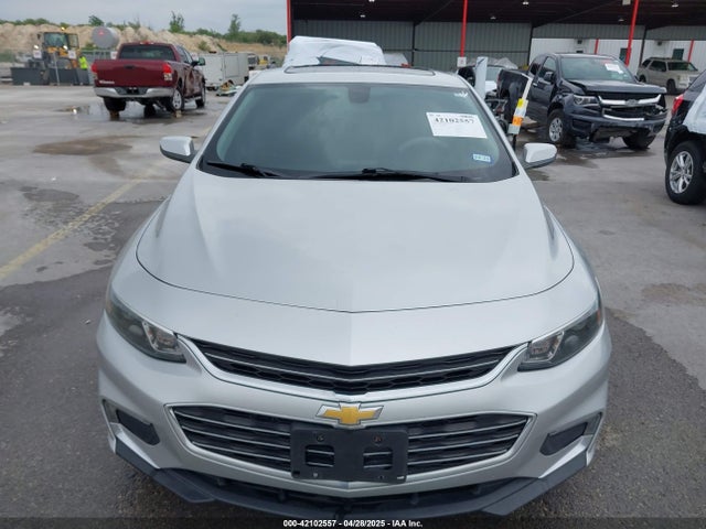1G1ZD5ST9JF148638 Chevrolet MALIBU LT
