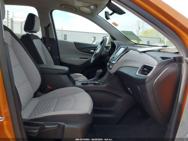 2GNAXHEV8J6131387 Chevrolet EQUINOX LS