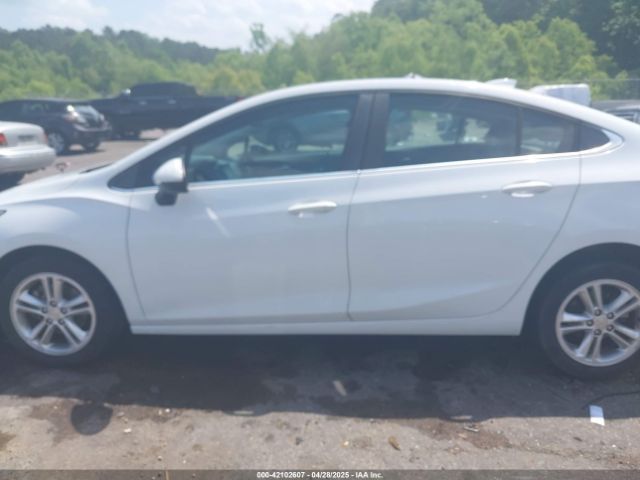 1G1BE5SM5H7123828 Chevrolet Cruze Lt Auto