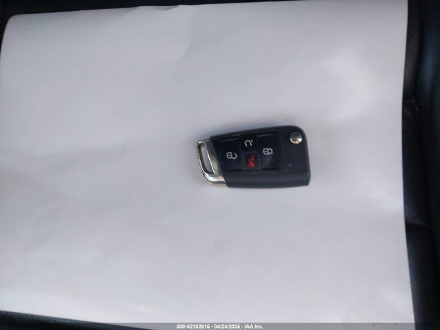 3VW447AU8FM103234 Volkswagen Golf Gti 2.0t Se W/performance Package 4-door