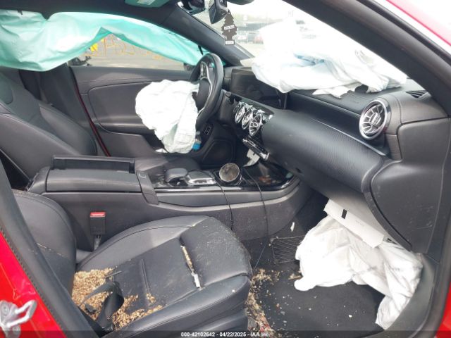 WDD5J4GB8LN026604 Mercedes-Benz CLA 250