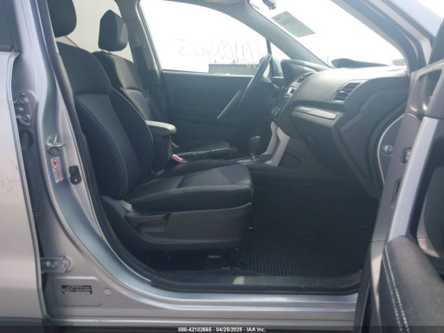 JF2SJAEC0EH516268 Subaru Forester 2.5i Premium