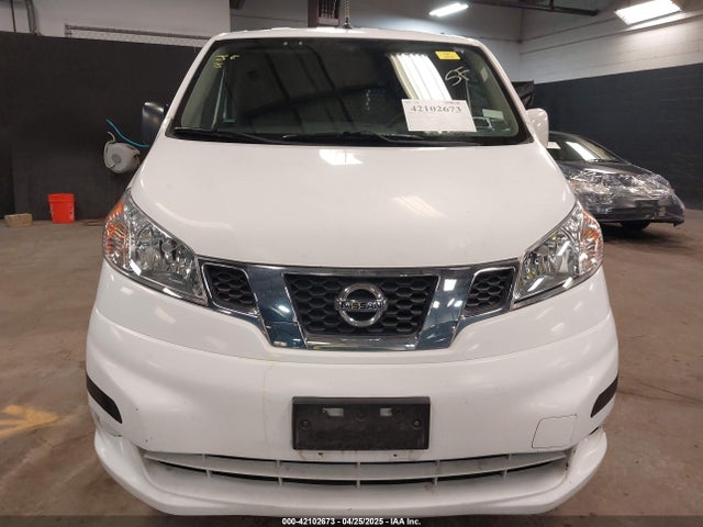 3N6CM0KN8HK707990 Nissan NV200 SV