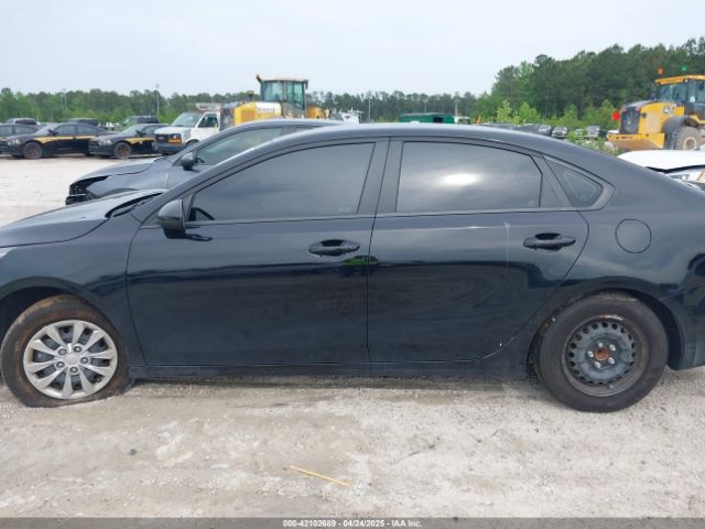 3KPF24AD9RE788732 KIA FORTE LX