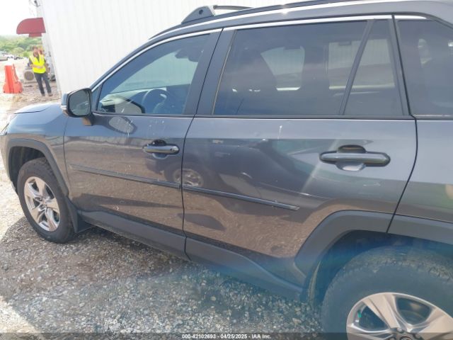 2T3W1RFV8NW219550 Toyota Rav4 Xle