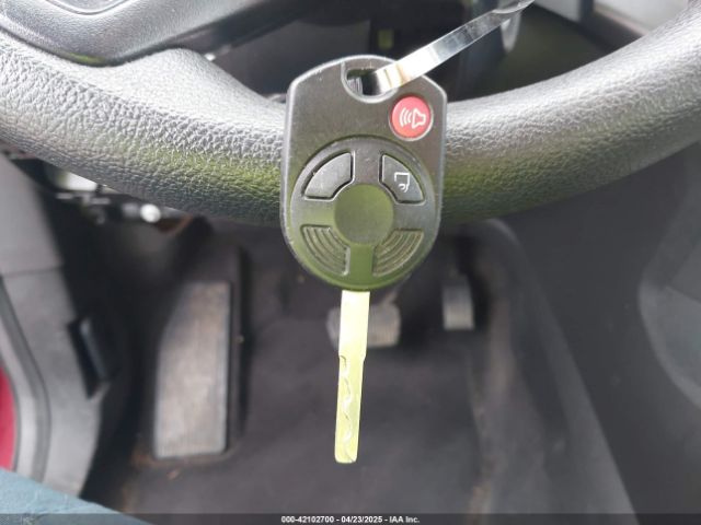 1FMCU9GD5JUD40586 Ford ESCAPE SE