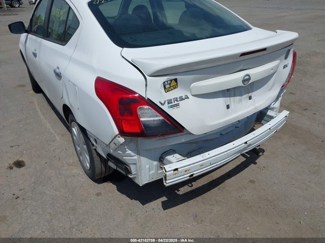 3N1CN7AP8KL880389 Nissan Versa 1.6 Sv