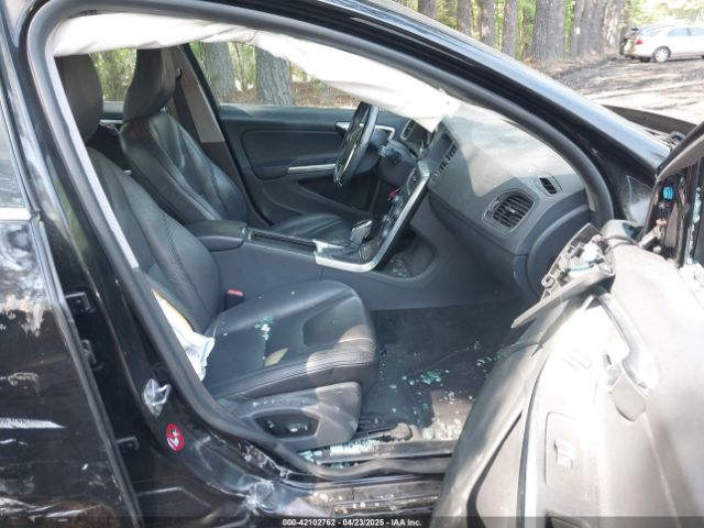 YV1612FH4E2286229 Volvo S60 T5