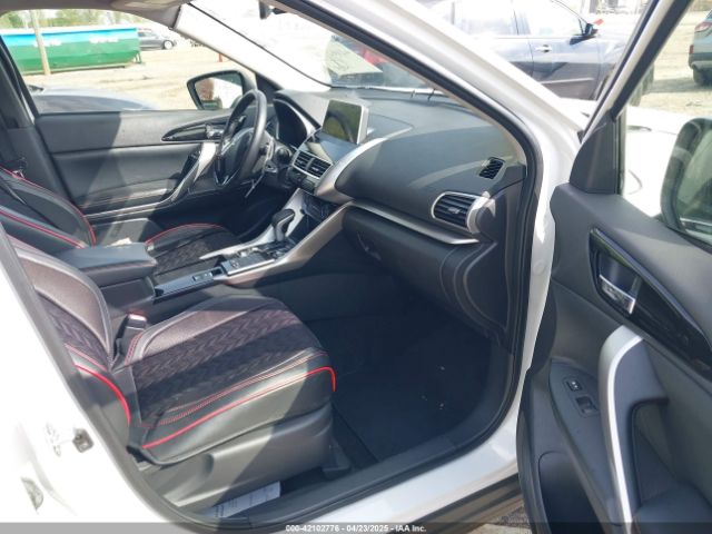 2019 MITSUBISHI ECLIPSE CROSS JA4AT5AA4KZ051817 Photo 4