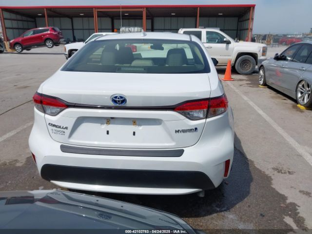 JTDEAMDE6NJ036938 Toyota Corolla Hybrid Le