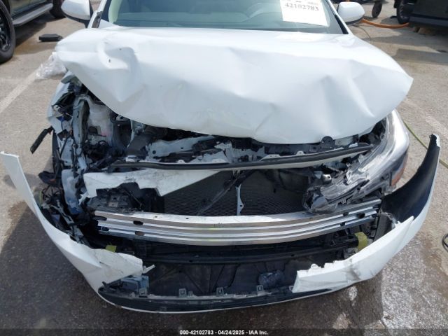 JTDEAMDE6NJ036938 Toyota Corolla Hybrid Le