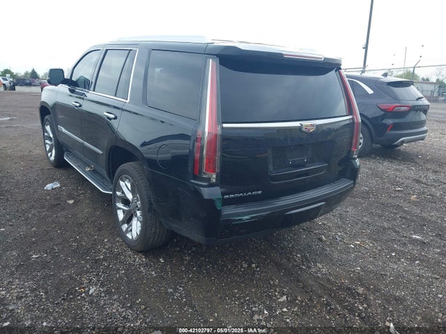 2017 CADILLAC ESCALADE 1GYS4BKJ3HR395095 Photo 2