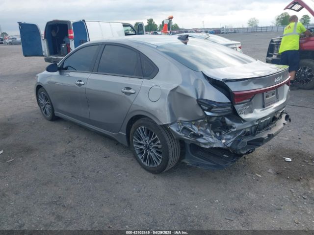 3KPF54ADXPE665459 KIA Forte Gt-line