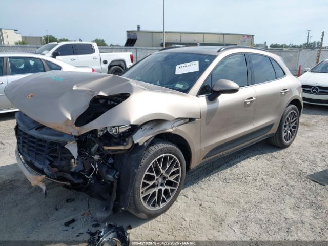 2018 PORSCHE MACAN WP1AA2A56JLB06040 Photo 1