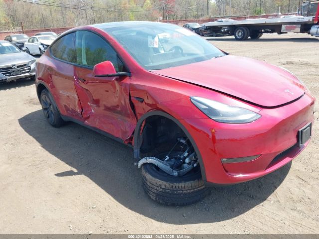 2024 TESLA MODEL Y 7SAYGAEE7RF167448
