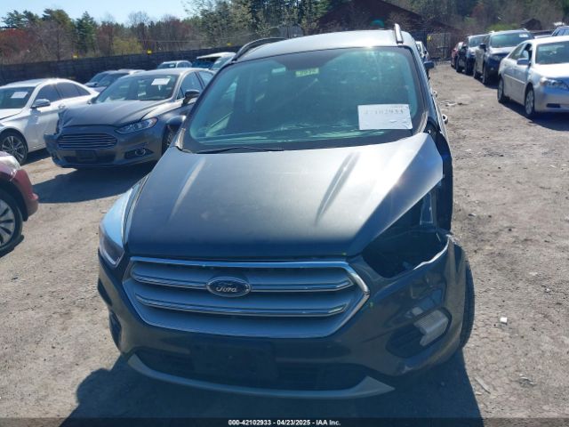 1FMCU9GD4JUD06445 Ford ESCAPE SE