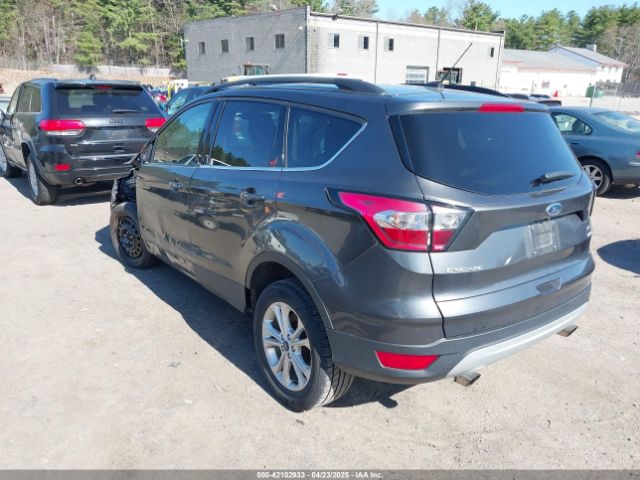 1FMCU9GD4JUD06445 Ford ESCAPE SE